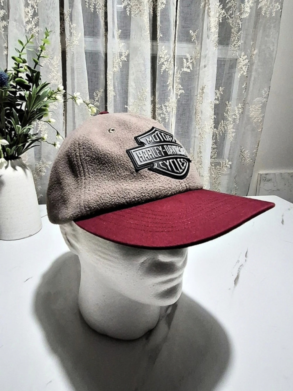 Harley-Davidson Gray & Red Logo Trucker Hat